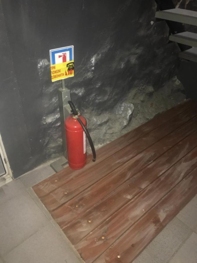 Ararat-Podol Hostel Kijów Zewnętrze zdjęcie