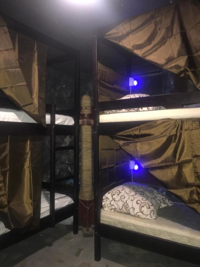 Ararat-Podol Hostel Kijów Zewnętrze zdjęcie